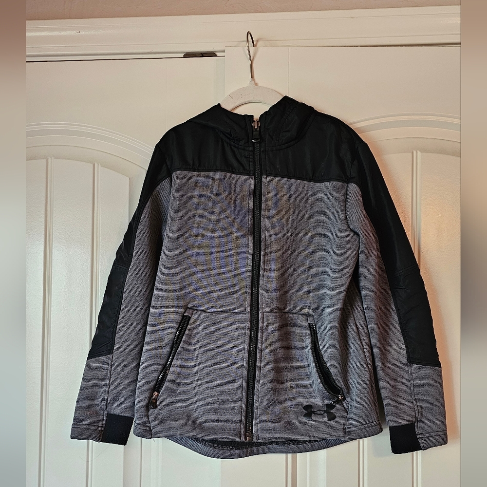 Boys Under Armour Jacket Size Small
